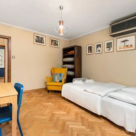 Apartment Topiel By Your Freedom *